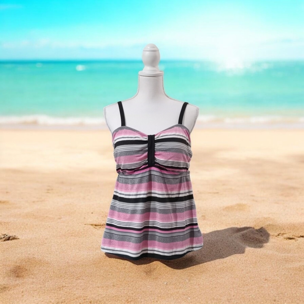 CANDIE'S WOMEN'S SWIMSUIT TOP SIZE‎ 2 VGC